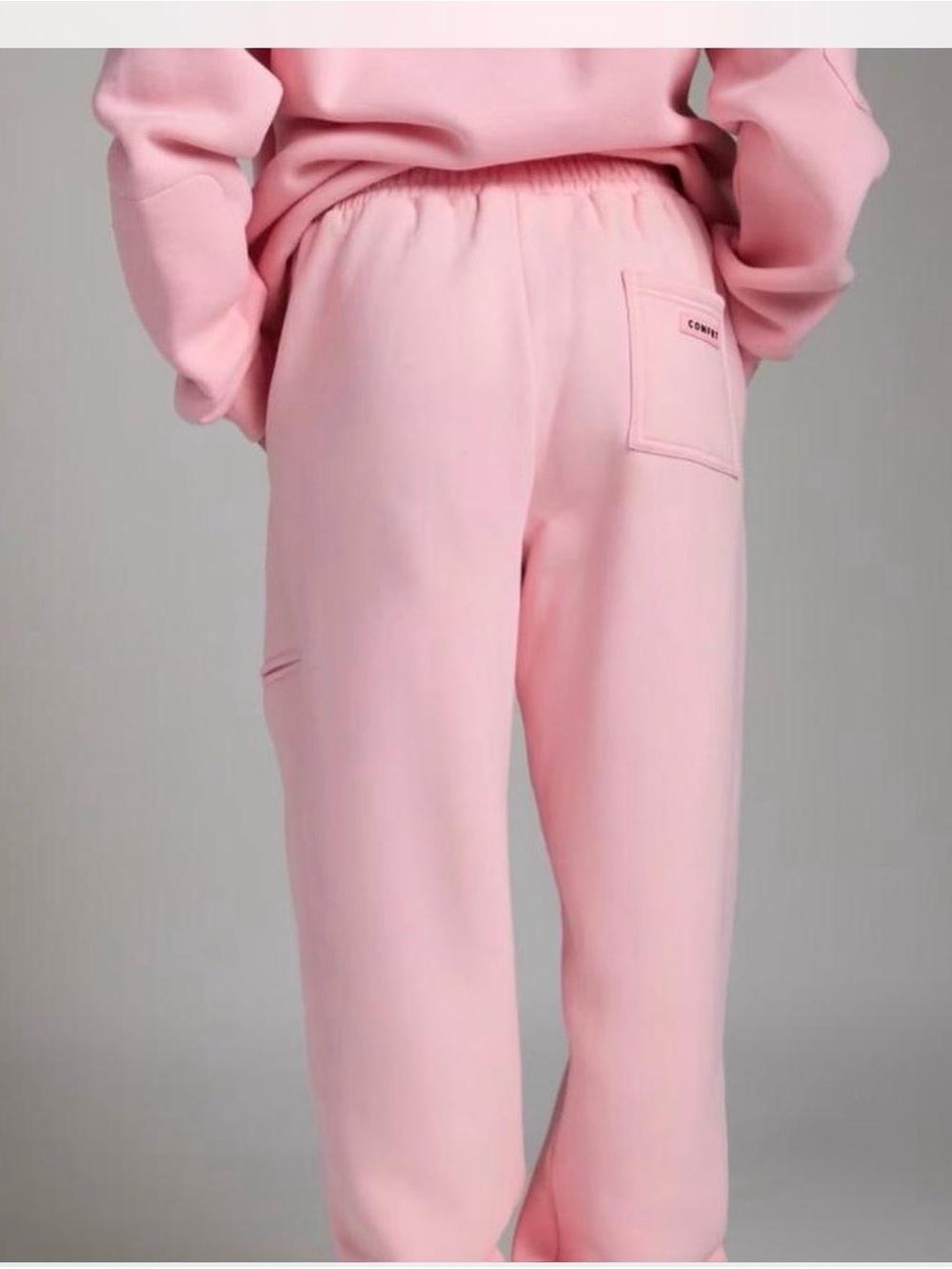 Super soft COMFRT sweat pants 🌸